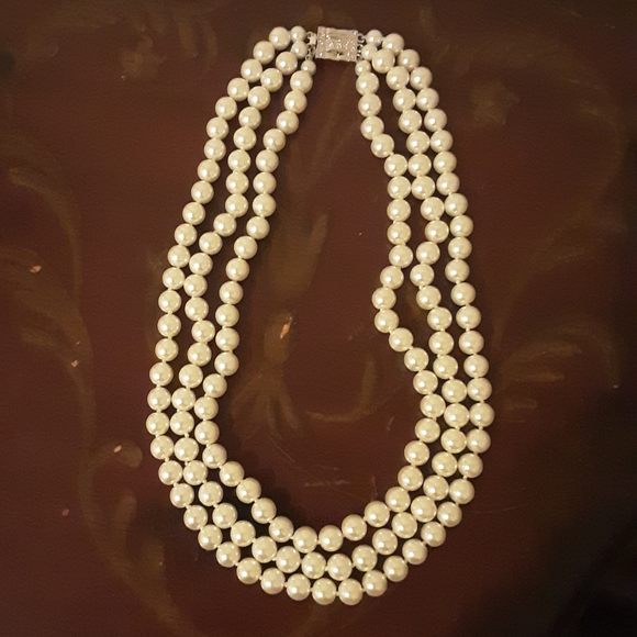 Triple strand faux pearl necklace